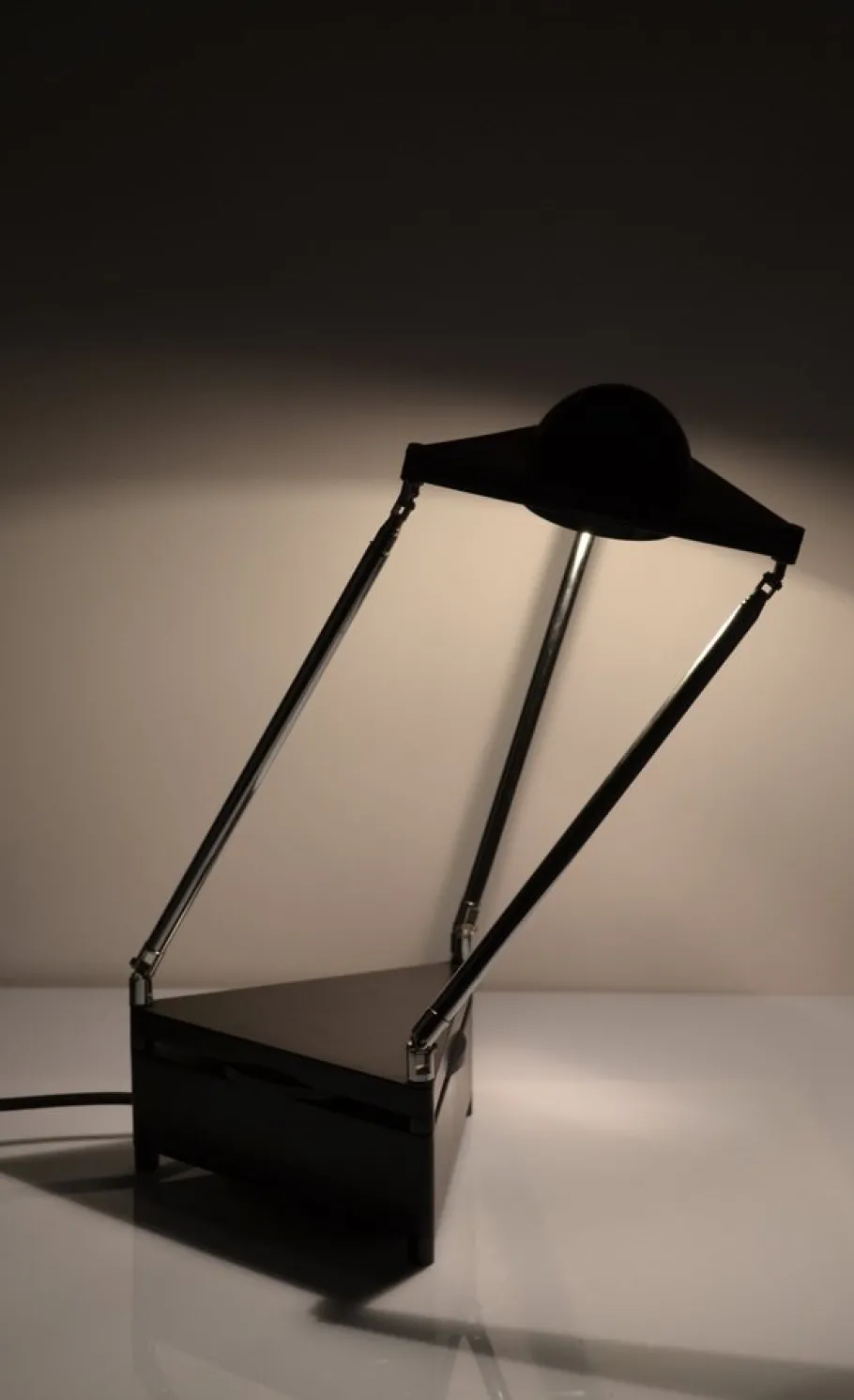 Best Pamono Kandido Table Lamp by Ferdinand Alexander Porsche for Luci, Italy, 1980s