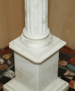 Best Pamono Large Antique Italian Corinthian Pillar Side Table Lamp in Carrara Marble
