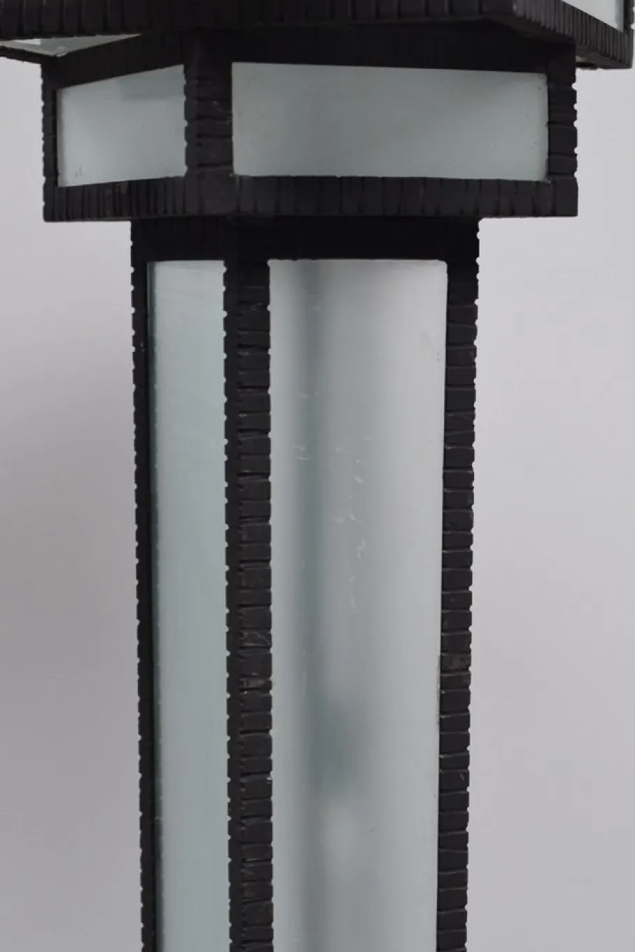 Pamono Large Art Deco Floor Lamps Hotel Hammered Iron and Glass, France, 1930s, Set of 2