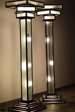 Pamono Large Art Deco Floor Lamps Hotel Hammered Iron and Glass, France, 1930s, Set of 2