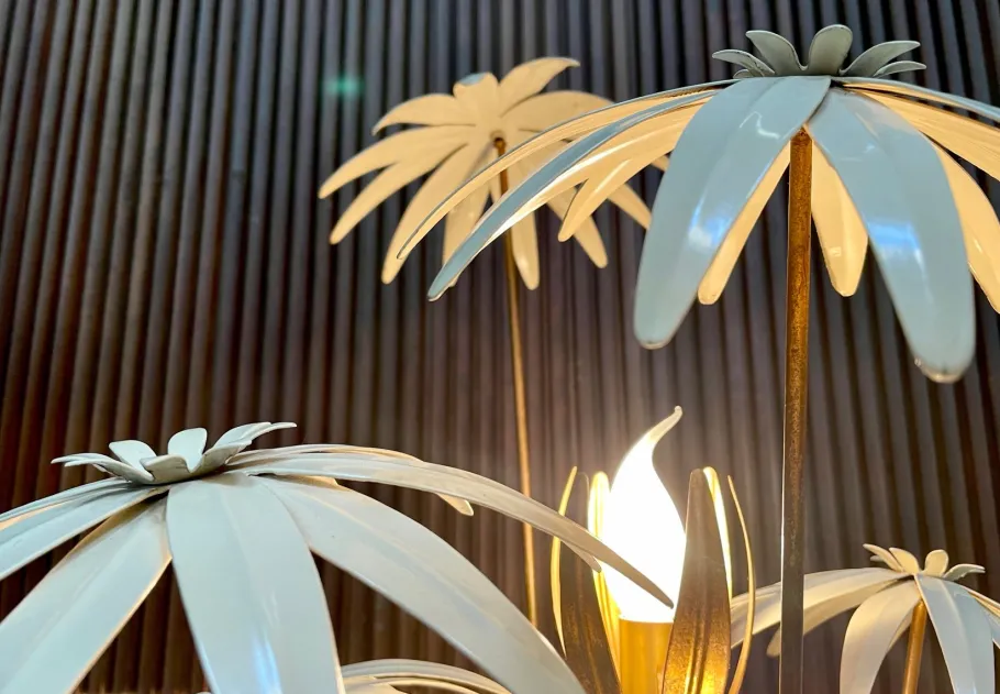 Clearance Pamono Large Florentine Style Gilt Metal Table or Floor Lamp by Hans Kögl, 1970s