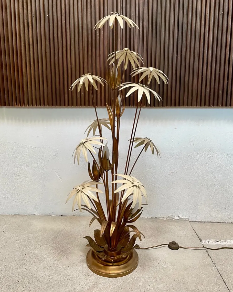 Clearance Pamono Large Florentine Style Gilt Metal Table or Floor Lamp by Hans Kögl, 1970s