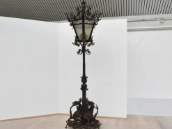 Discount Pamono Large Italian Wrought Iron Outdoor Lamppost from Mazzucotelli, Italy, 1910s