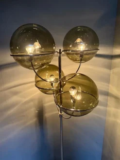 Best Pamono Large Lyndon Indoor Floor Lamp by Vico Magistretti for Oluce, 1977