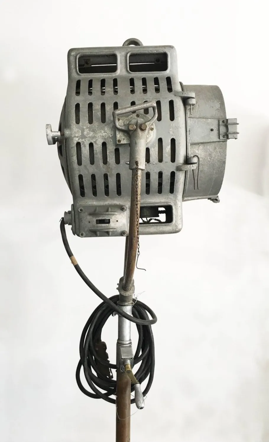 Online Pamono Large Vintage Tripod Cinema Beacon Floor Lamp from Dante Rispoli Roma