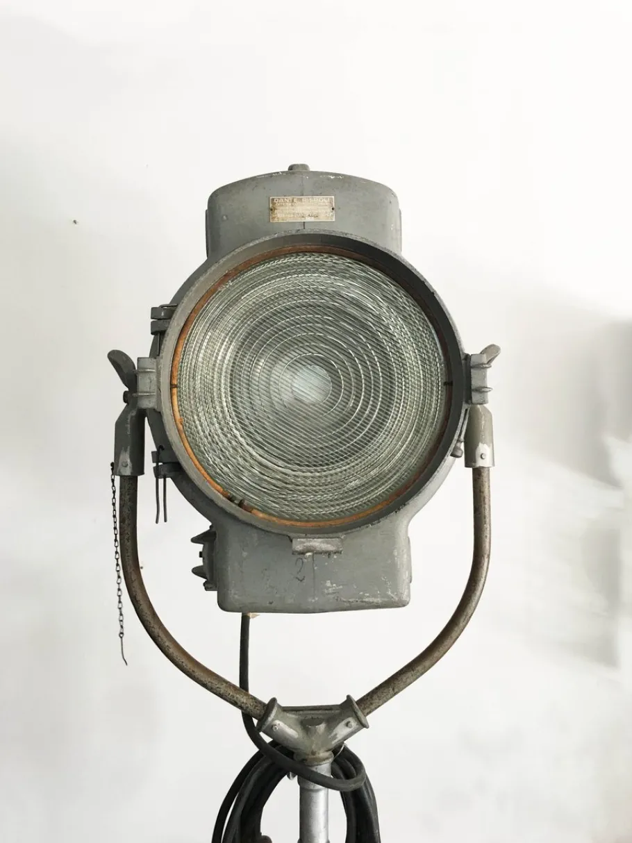 Online Pamono Large Vintage Tripod Cinema Beacon Floor Lamp from Dante Rispoli Roma