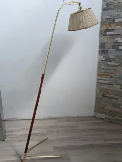 Outlet Pamono Leather Sheathed Floor Lamp attributed to FJB Corsini for Metalarte, 1950s