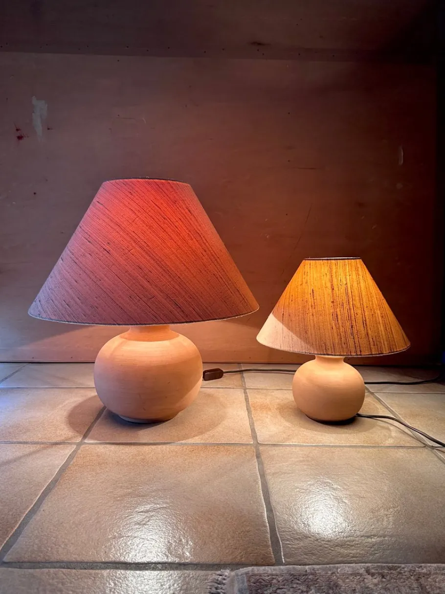Best Pamono Mediterranean Style Terracotta Table Lamps with Wild Silk Lampshades, Italy, 1970s, Set of 2