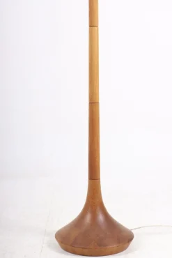 Hot Pamono Mid-Century Danish Modern Floor Lamp in Oak, 1960s