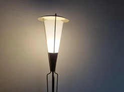 Outlet Pamono Mid-Century Floor Lamp in Style of Stilnovo, 1960s