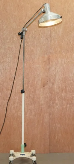 Hot Pamono Mid-Century Industrial Articulated Floor Lamp