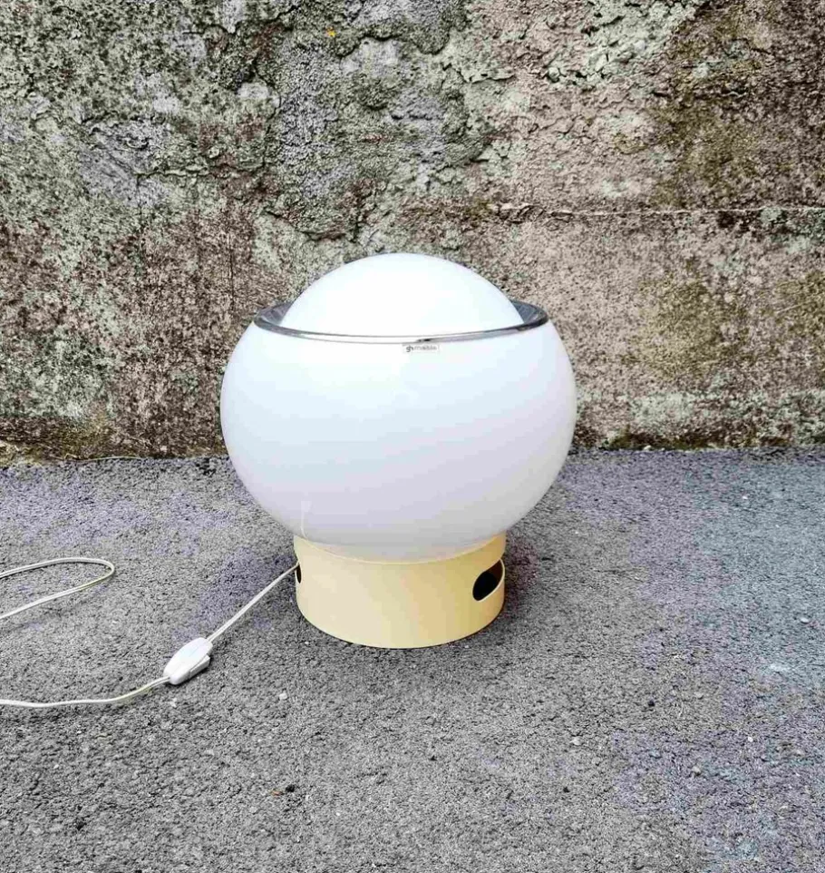 Discount Pamono Mid-Century Italian Model Clan Floor Lamp by Studio 6G for Guzzini, 1970s