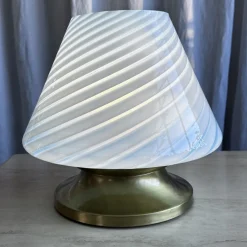 Best Pamono Mid-Century Italian Murano Glass Swirl Mushroom Table Lamp with Brass Base, 1970s