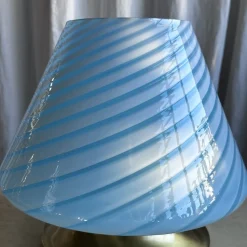Best Pamono Mid-Century Italian Murano Glass Swirl Mushroom Table Lamp with Brass Base, 1970s