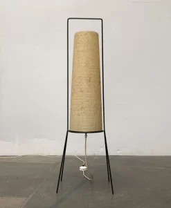 Outlet Pamono Mid-Century Minimalist German Floor Lamp from Hesse Leuchten, 1960s