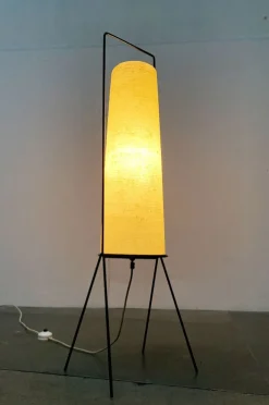 Outlet Pamono Mid-Century Minimalist German Floor Lamp from Hesse Leuchten, 1960s