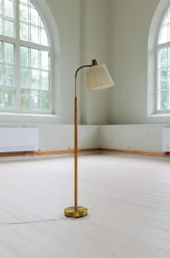 Hot Pamono Mid-Century Modern Brass and Brown Leather Floor Lamp from Falkenbergs Belysning, Sweden, 1960s