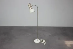 Online Pamono Mid-Century Modern Floor Lamp, 1970s
