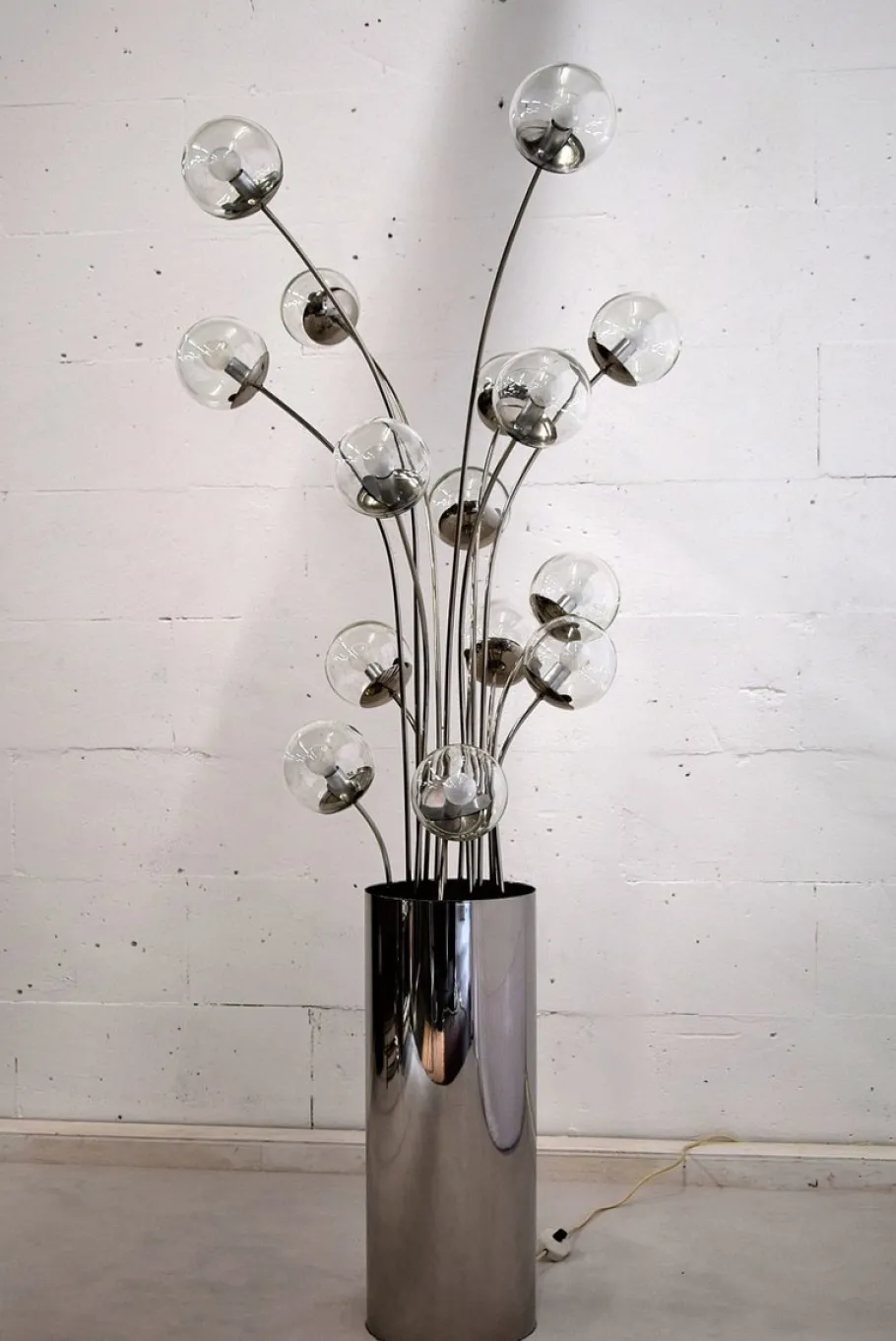 Discount Pamono Mid-Century Modern Floor Lamp from Lumi, 1970s