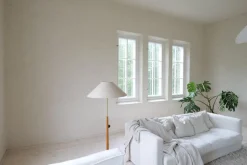 Hot Pamono Mid-Century Modern Floor Lamp in Teak and Brass, 1960s