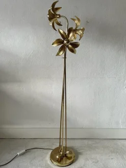 Pamono Mid-Century Modern Triple Flower Shade Floor Lamp in Brass by Willy Daro for Massive, 1970s