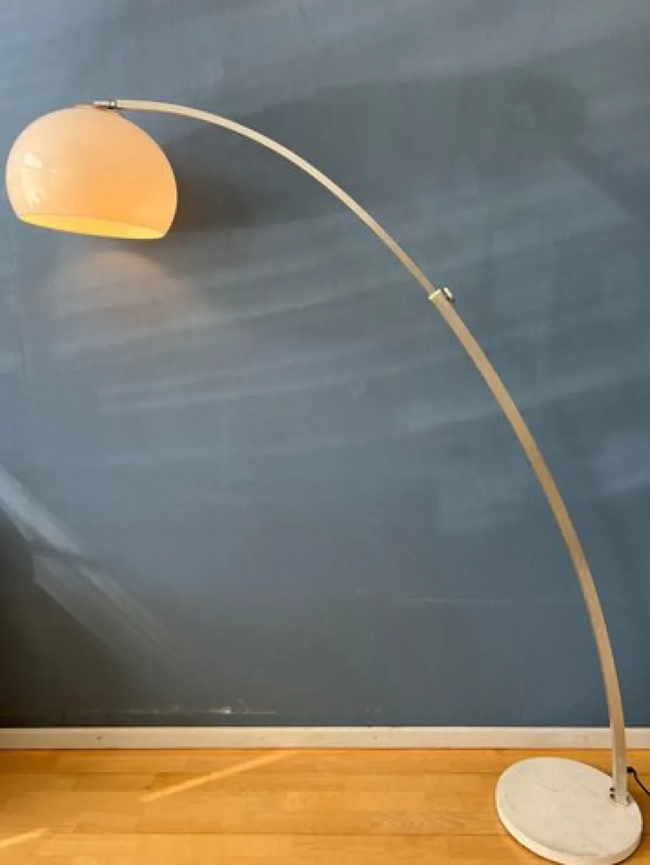 Sale Pamono Mid-Century Space Age Mushroom Arc Floor Lamp from Gepo