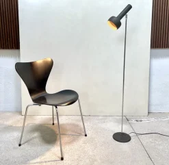Outlet Pamono Minimalist Metal Spotlight Floor Lamp by LAD Team for Swiss Lamps International, 1960s