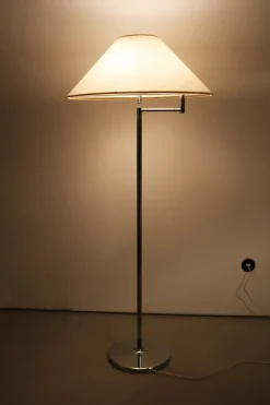 Outlet Pamono Minimalist Swivel Arm Floor Lamp from Staff, 1970s