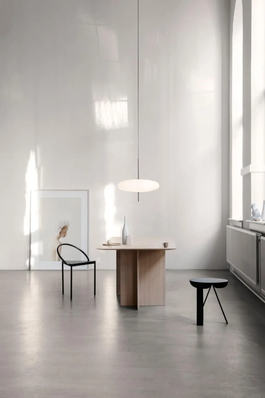 Best Pamono Model 2065 Lamp with White Diffuser and Black Hardware by Gino Sarfatti