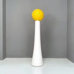 Sale Pamono Modern Italian Yellow Glass Floor Lamp by Annig Sarian for Kartell, 1970s