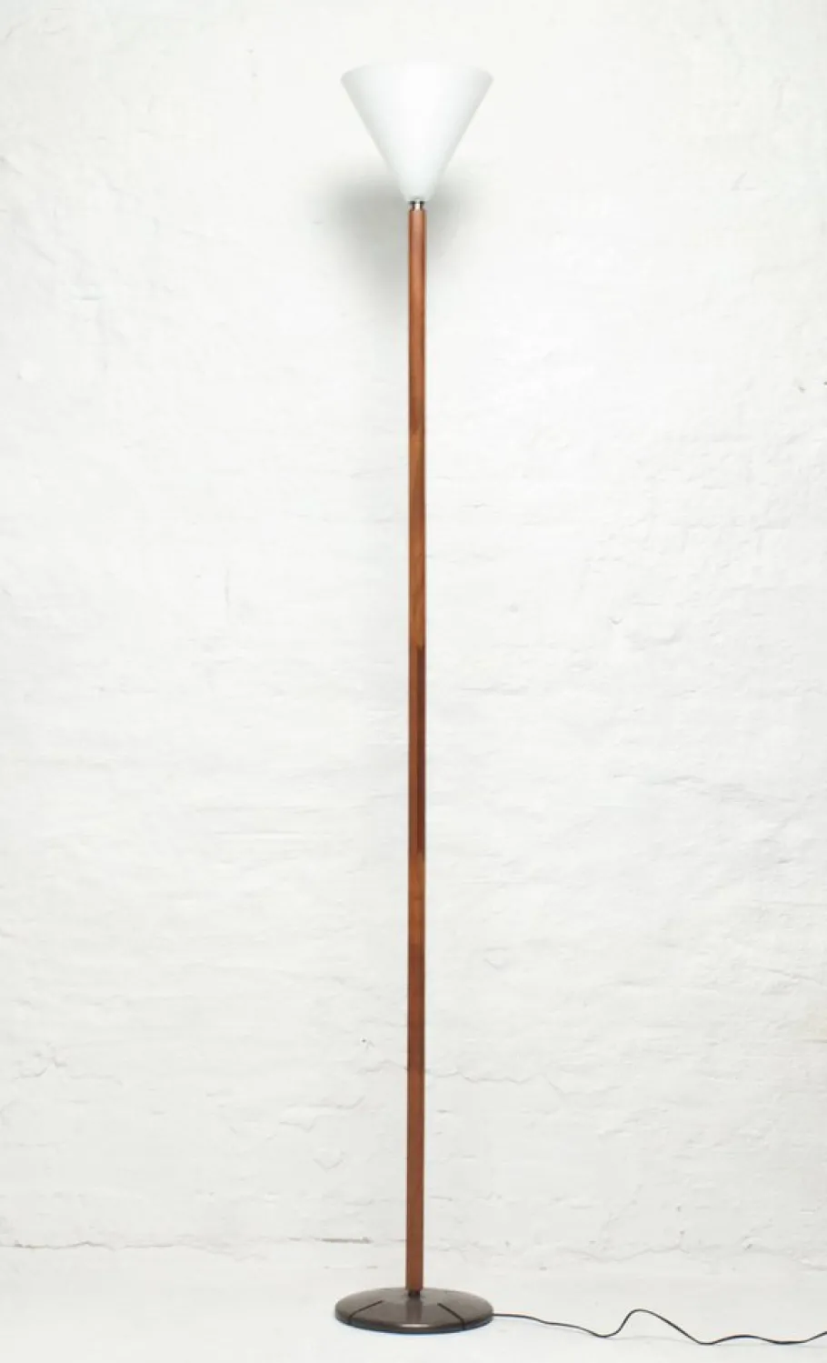 Outlet Pamono Mozia Standing Lamp by Pierluigi Cerri for Fontana Arte, 1988