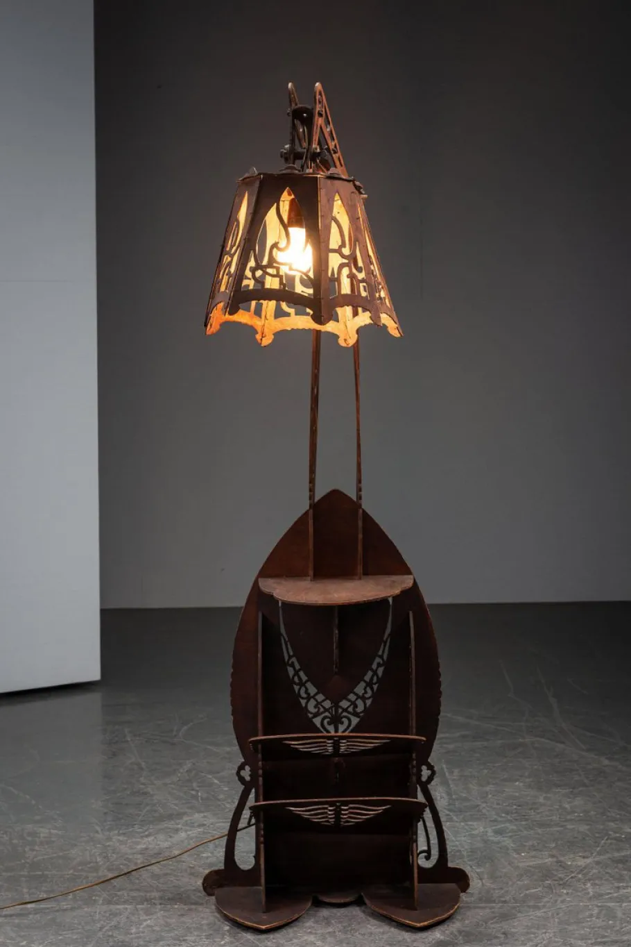 Hot Pamono Naive Amsterdam School Standing Lamp, 1920s