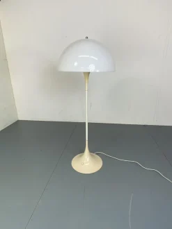 Online Pamono Panthella Floor Lamp by Verner Panton for Louis Poulsen, 1971