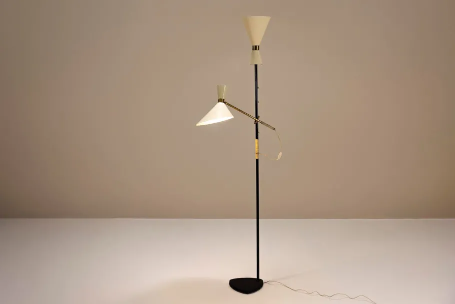 Sale Pamono Pelikan Floor Lamp in Brass and Lacquered Steel by J.T. Kalmar, Austria, 1950s