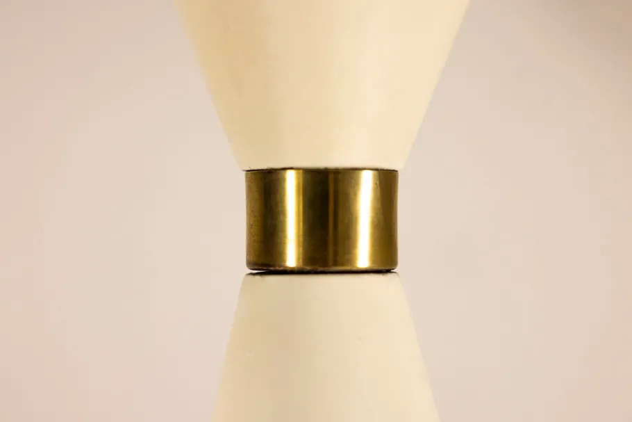 Sale Pamono Pelikan Floor Lamp in Brass and Lacquered Steel by J.T. Kalmar, Austria, 1950s