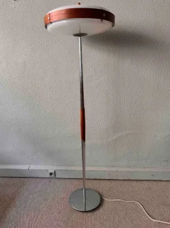 Clearance Pamono Phase Eclipse S Dimmable Floor Lamp in Chrome & Wood by Luis Pérez De La Oliva for Fase, 1966