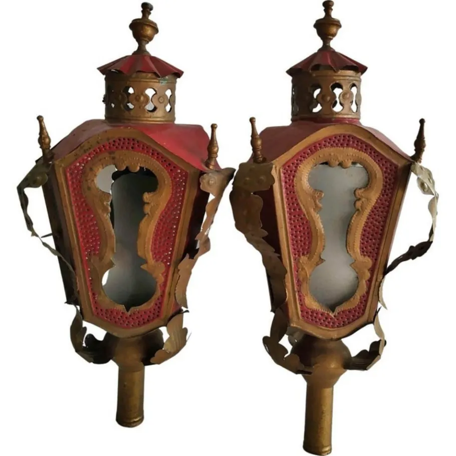 Sale Pamono Portuguese Lanterns, 18th Century, Set of 2