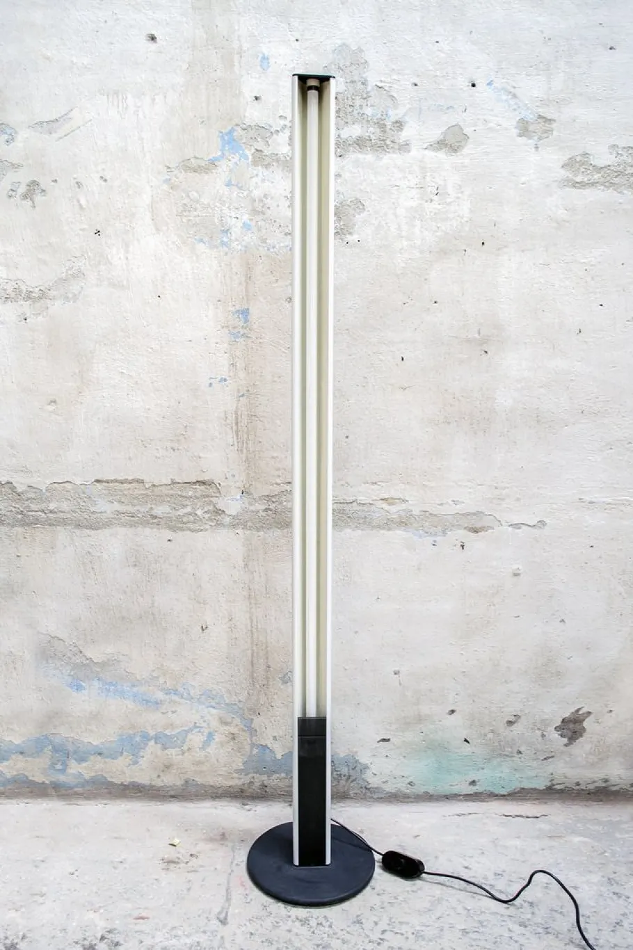 Sale Pamono Postmodern Rio Model Lamp by Rodolfo Bonetto for Luci Italia, 1980s