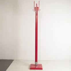 New Pamono Red Lacquered Wooden Coat Stand with steel Inserts by Carlo De Carli for Fiarm, 1970s