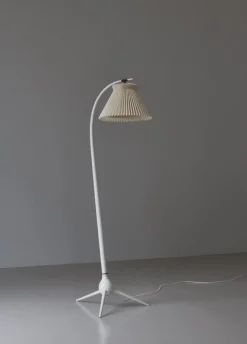 Hot Pamono Sculptural Tripod Bridge Floor Lamp attributed to Severin Hansen, Denmark, 1950s