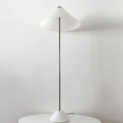 Outlet Pamono Snow Floor Lamp by Vico Magistretti for Oluce, 1970s