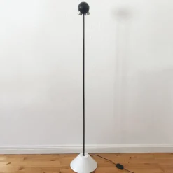 Outlet Pamono Snow Floor Lamp by Vico Magistretti for Oluce, 1970s