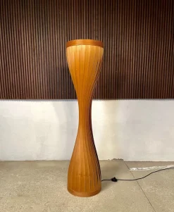 Hot Pamono Swedish Floor Lamp in Pine by Hans-Agne Jakobsson for Ab Markaryd, 1960s