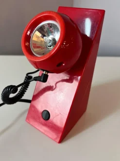 Best Pamono Table Lamp in Red with Magnetic Ball Head from Leuchten