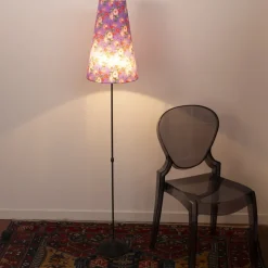 Outlet Pamono Tall Vintage Floor Lamp with Handmade Purple Floral Decoration Shade, Italy