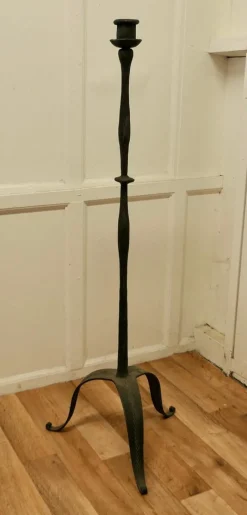 Outlet Pamono 19th Century Blacksmith Made Gothic Wrought Iron Floor Lamp, 1880s
