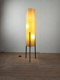 Online Pamono Tripod Floor Lamp in Fiberglass and Metal from Dame & Co., 1960s