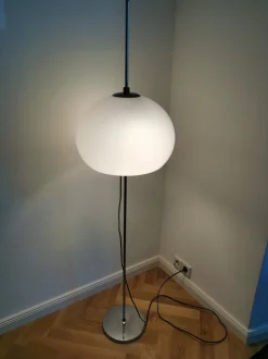 Online Pamono Vintage Acrylic Glass Floor Lamp from Staff, 1960s