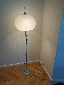 Online Pamono Vintage Acrylic Glass Floor Lamp from Staff, 1960s