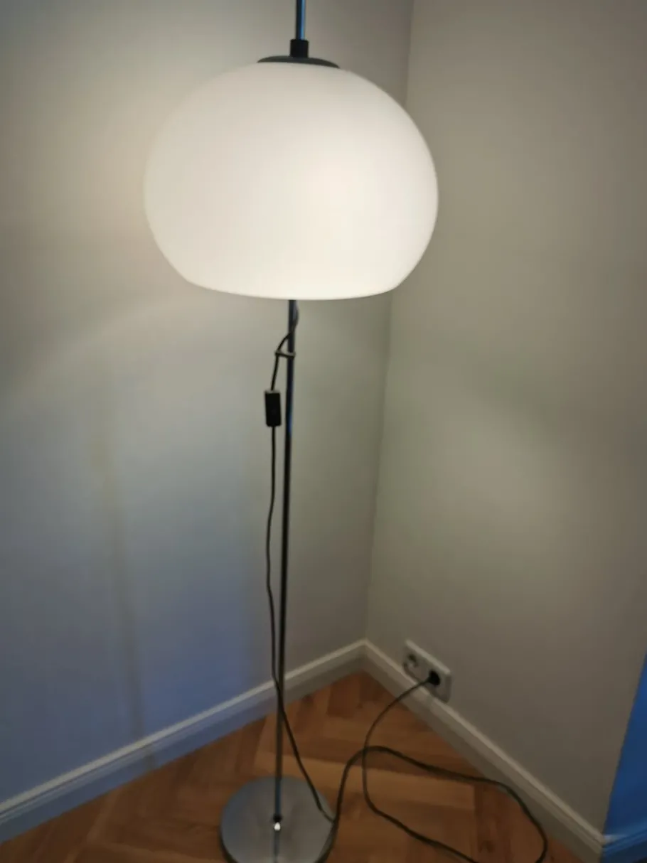 Online Pamono Vintage Acrylic Glass Floor Lamp from Staff, 1960s